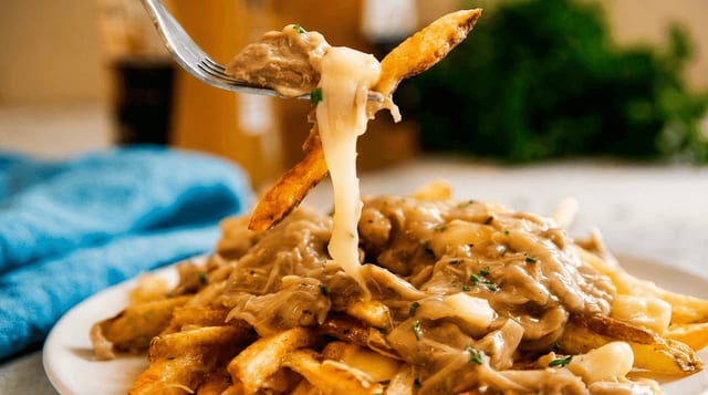 Chicken Poutine.